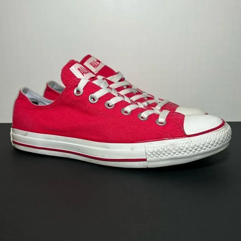 Girls/Womens CONVERSE Chuck Taylor All Star Pink Low Top Shoes / Size 6Y - 7.5 W